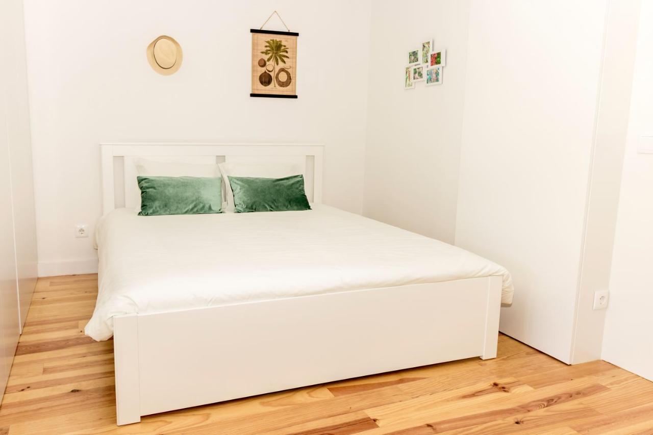 Guest H4U - Porto Batalha City Center מראה חיצוני תמונה