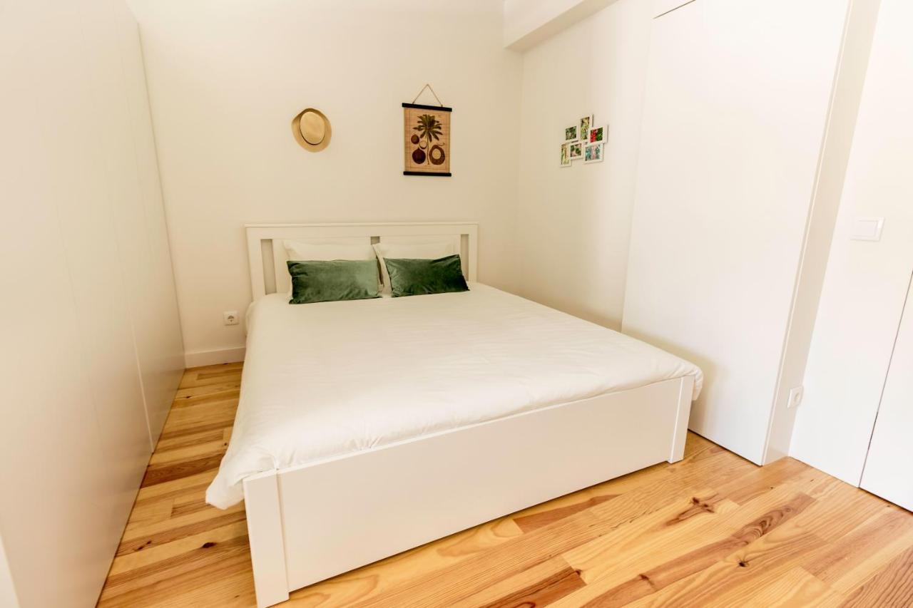 Guest H4U - Porto Batalha City Center מראה חיצוני תמונה
