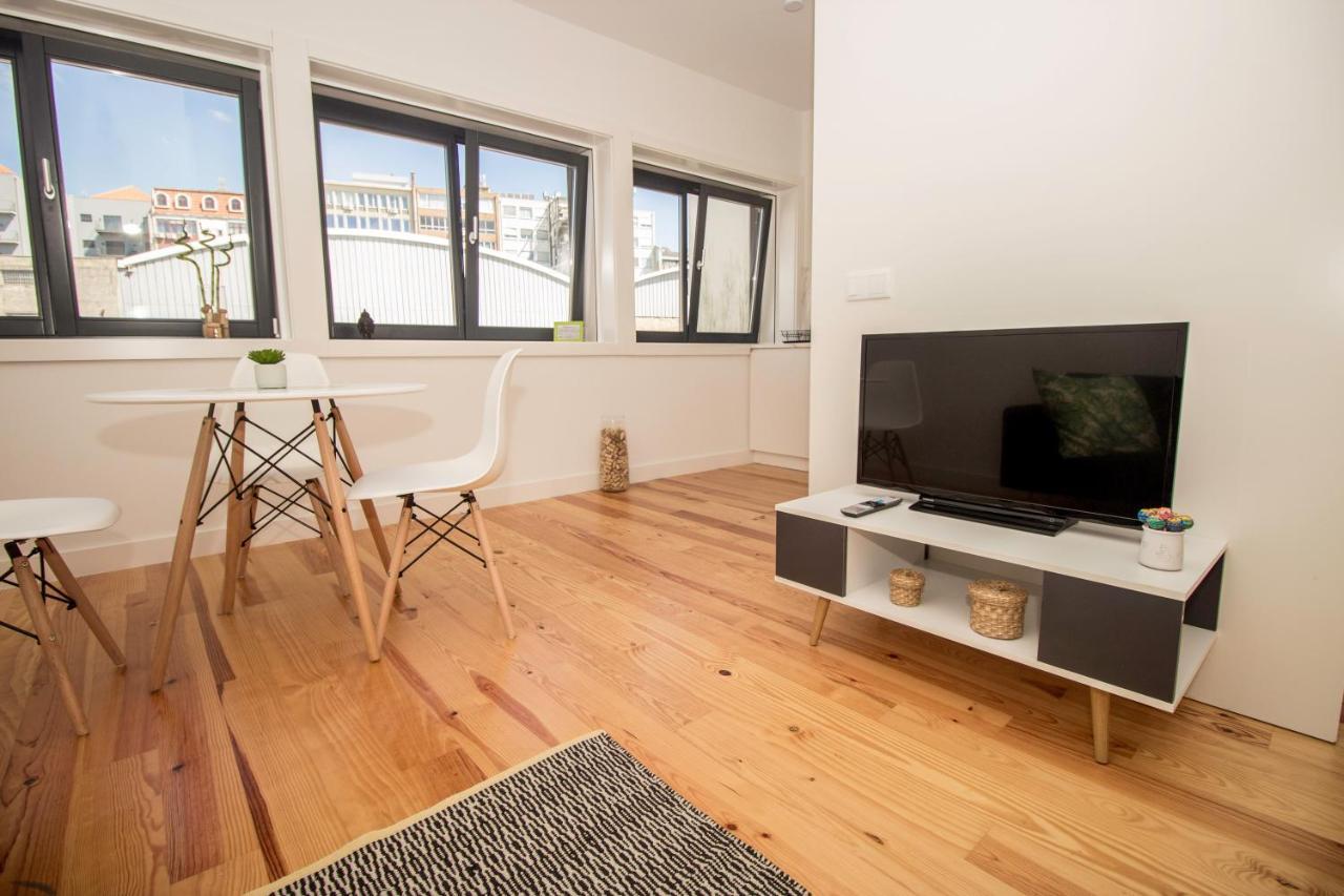 Guest H4U - Porto Batalha City Center מראה חיצוני תמונה