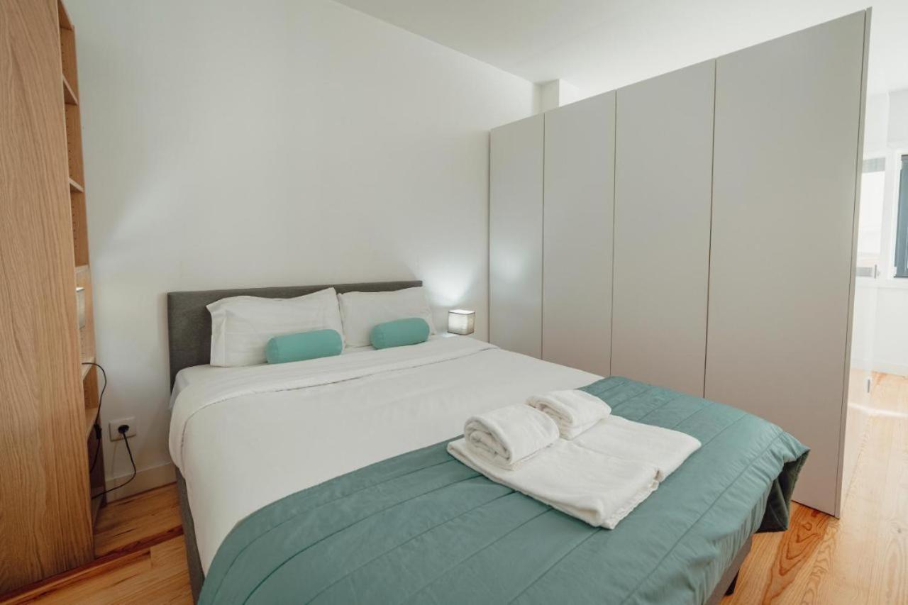 Guest H4U - Porto Batalha City Center מראה חיצוני תמונה